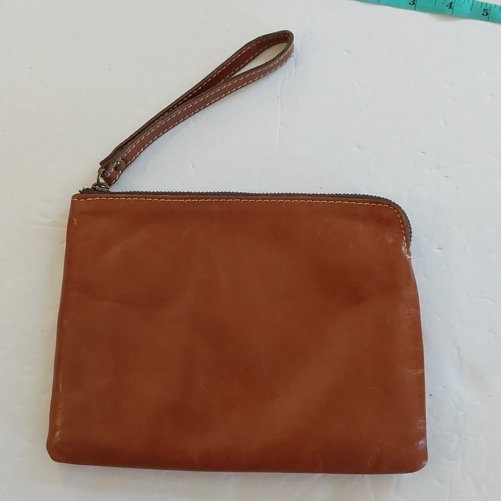 Patricia Nash Brown Premium leather Logo Zip Wristlet/Clutch  Neutral Minimalist